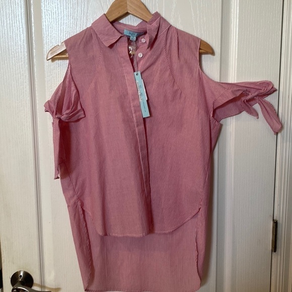 She + sky Button down  tie cold shoulder sleeve high low hem SZ S to larger top - Picture 1 of 6